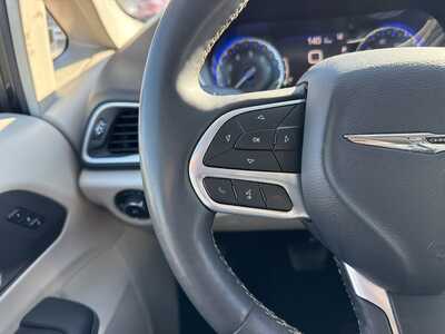 2023 Chrysler Pacifica, $24790. Photo 12