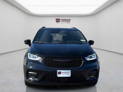 2026 Chrysler Pacifica, $46730. Photo 2