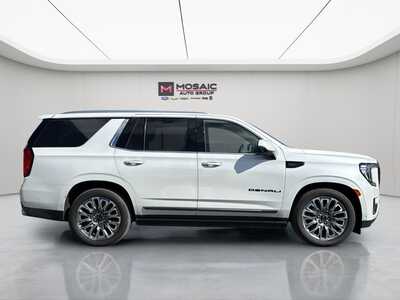 2023 GMC Yukon, $69790. Photo 9