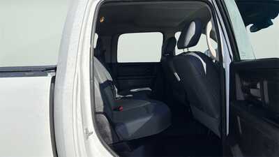 2016 RAM 1500 Crew Cab, $13790. Photo 11