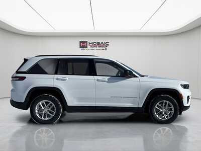 2026 Jeep Grand Cherokee, $41885. Photo 2