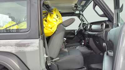 2021 Jeep Wrangler, $24490. Photo 11