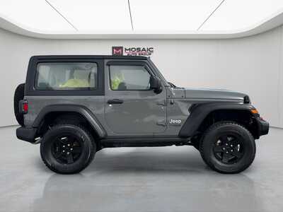 2021 Jeep Wrangler, $24490. Photo 2