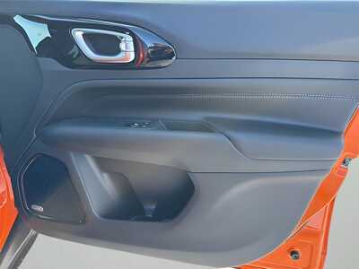 2026 Jeep Compass, $33731. Photo 10