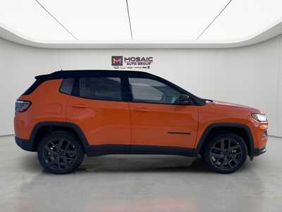 2026 Jeep Compass, $33731. Photo 9