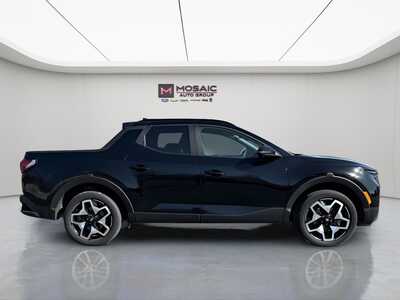 2024 Hyundai Santa Cruz, $28240. Photo 2