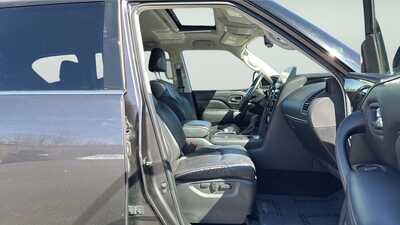 2024 Infiniti QX80, $42490. Photo 11