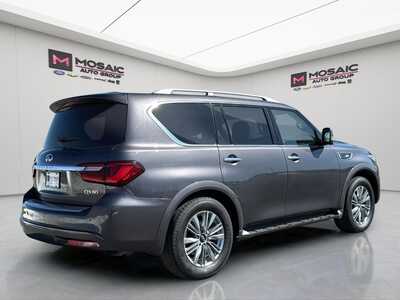 2024 Infiniti QX80, $42490. Photo 8