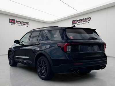 2025 Ford Explorer, $51490. Photo 5