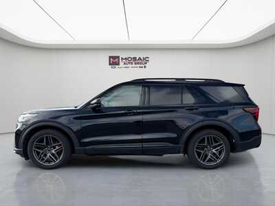 2025 Ford Explorer, $51490. Photo 6