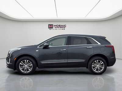 2021 Cadillac XT5, $27190. Photo 4