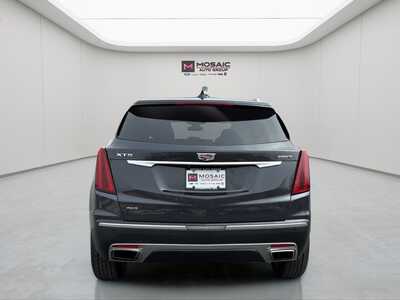 2021 Cadillac XT5, $27190. Photo 6