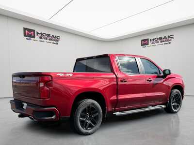 2023 Chevrolet 1500 Crew Cab, $44490. Photo 3