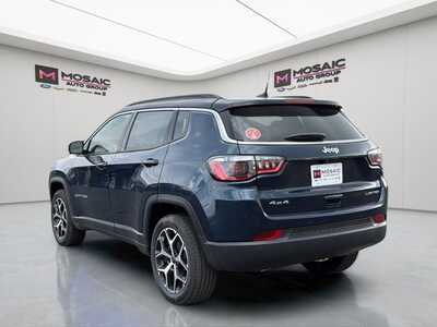 2026 Jeep Compass, $32540. Photo 5