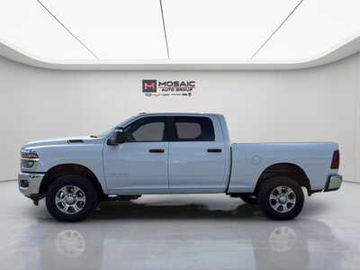2026 RAM 2500 Crew Cab, $56320. Photo 5
