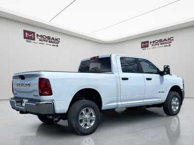2026 RAM 2500 Crew Cab, $56320. Photo 9