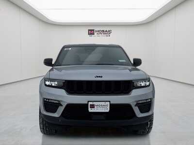 2025 Jeep Grand Cherokee, $43006. Photo 2