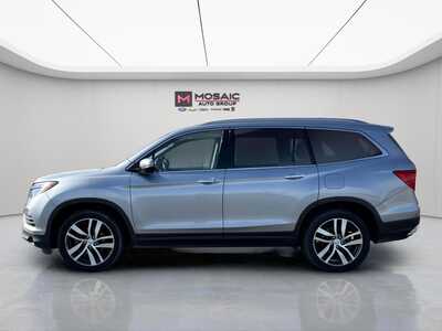 2018 Honda Pilot, $20990. Photo 6