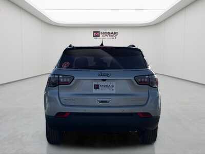 2026 Jeep Compass, $31692. Photo 5