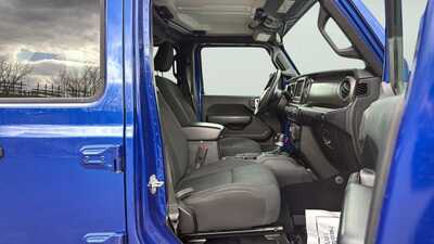 2019 Jeep Wrangler Unlimited, $17490. Photo 12