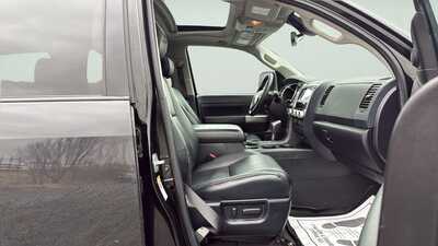 2020 Toyota Sequoia, $48390. Photo 12