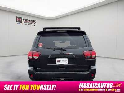 2020 Toyota Sequoia, $48390. Photo 6