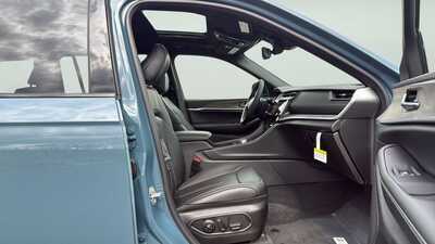 2026 Jeep Grand Cherokee L, $48679. Photo 11