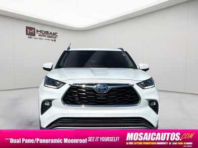 2022 Toyota Highlander, $41390. Photo 8