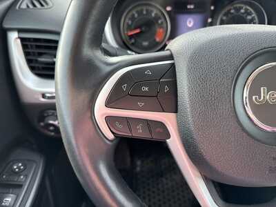 2014 Jeep Cherokee, $9280. Photo 12