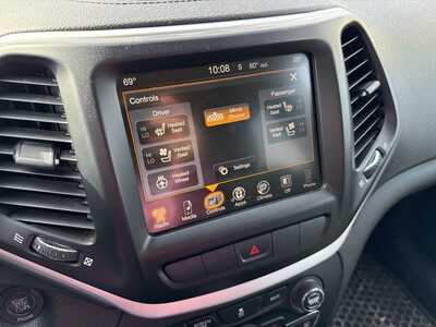 2014 Jeep Cherokee, $9280. Photo 8