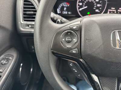 2019 Honda HR-V, $16590. Photo 10