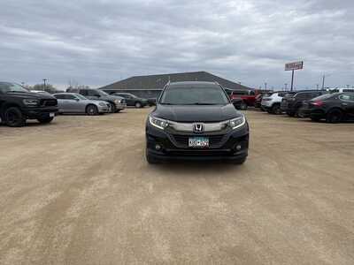 2019 Honda HR-V, $16590. Photo 2