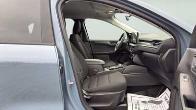 2023 Ford Escape, $22190. Photo 11