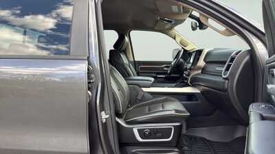 2019 RAM 1500 Crew Cab, $20000. Photo 11