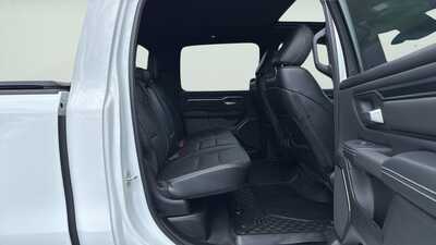 2024 RAM 1500 Crew Cab, $45190. Photo 12