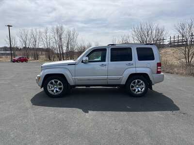 2012 Jeep Liberty, $6995. Photo 4