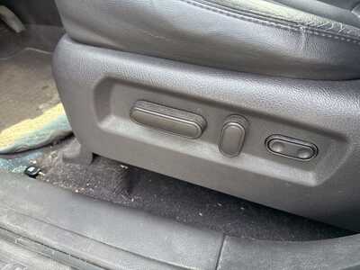 2012 Hyundai Santa Fe, $7495. Photo 7