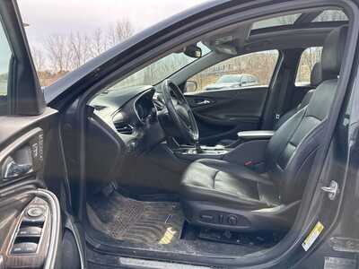 2016 Chevrolet Malibu, $11995. Photo 6