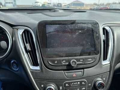 2016 Chevrolet Malibu, $11995. Photo 9