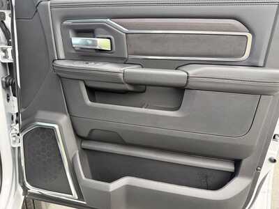 2026 RAM 3500 Crew Cab, $73674. Photo 10