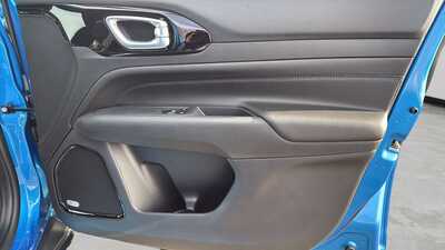 2026 Jeep Compass, $33442. Photo 10