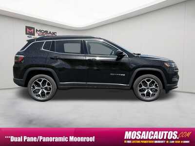2026 Jeep Compass, $31837. Photo 9
