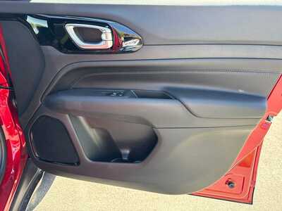 2026 Jeep Compass, $27371. Photo 10