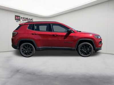 2026 Jeep Compass, $27371. Photo 9