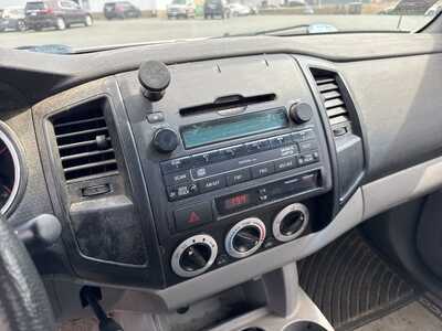 2009 Toyota Tacoma, $12990. Photo 8
