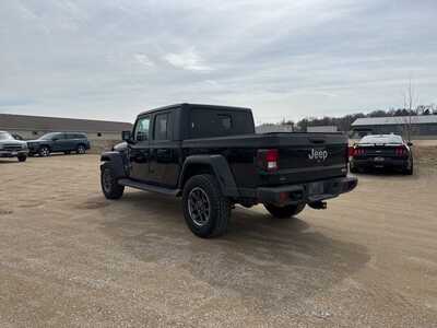 2021 Jeep Gladiator, $30380. Photo 5