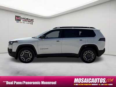2026 Jeep Cherokee, $36517. Photo 4