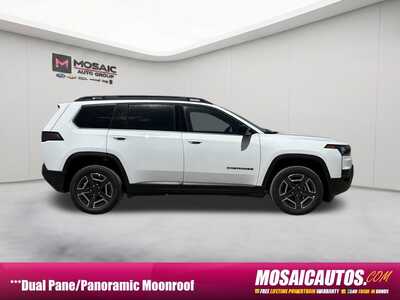 2026 Jeep Cherokee, $36517. Photo 9