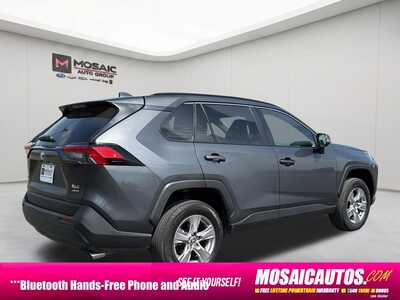 2025 Toyota RAV4, $32000. Photo 7
