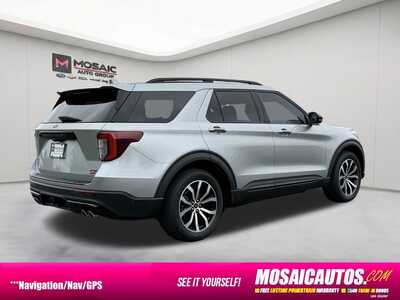 2020 Ford Explorer, $24190. Photo 7